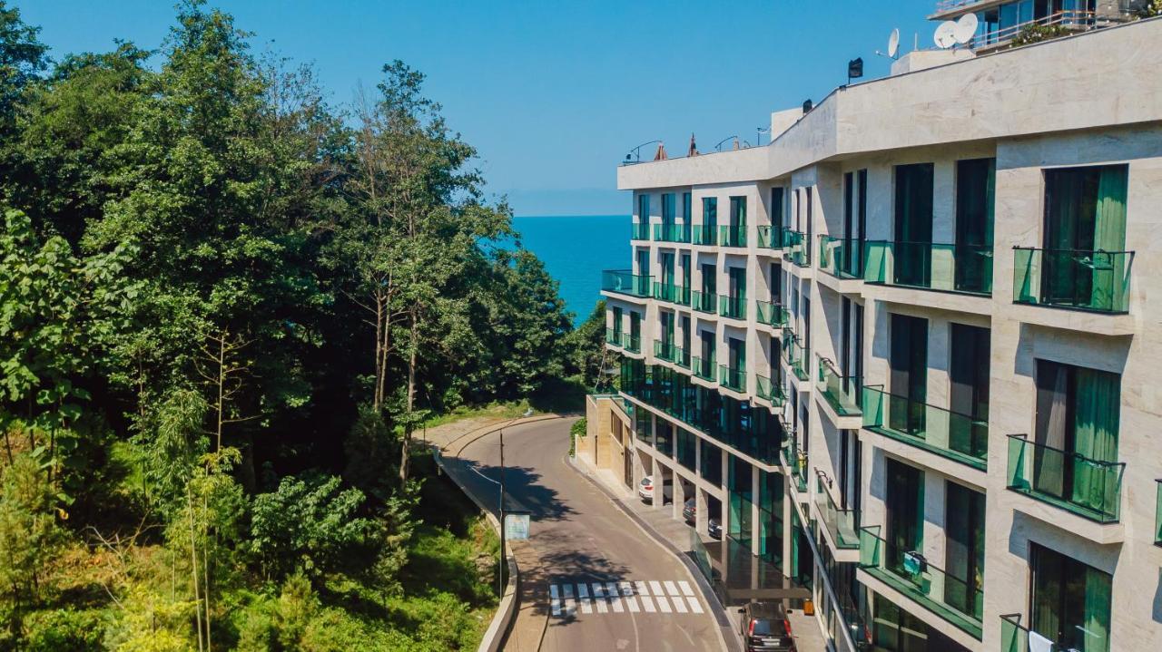 Capo Verde Hotel Batumi Exterior foto