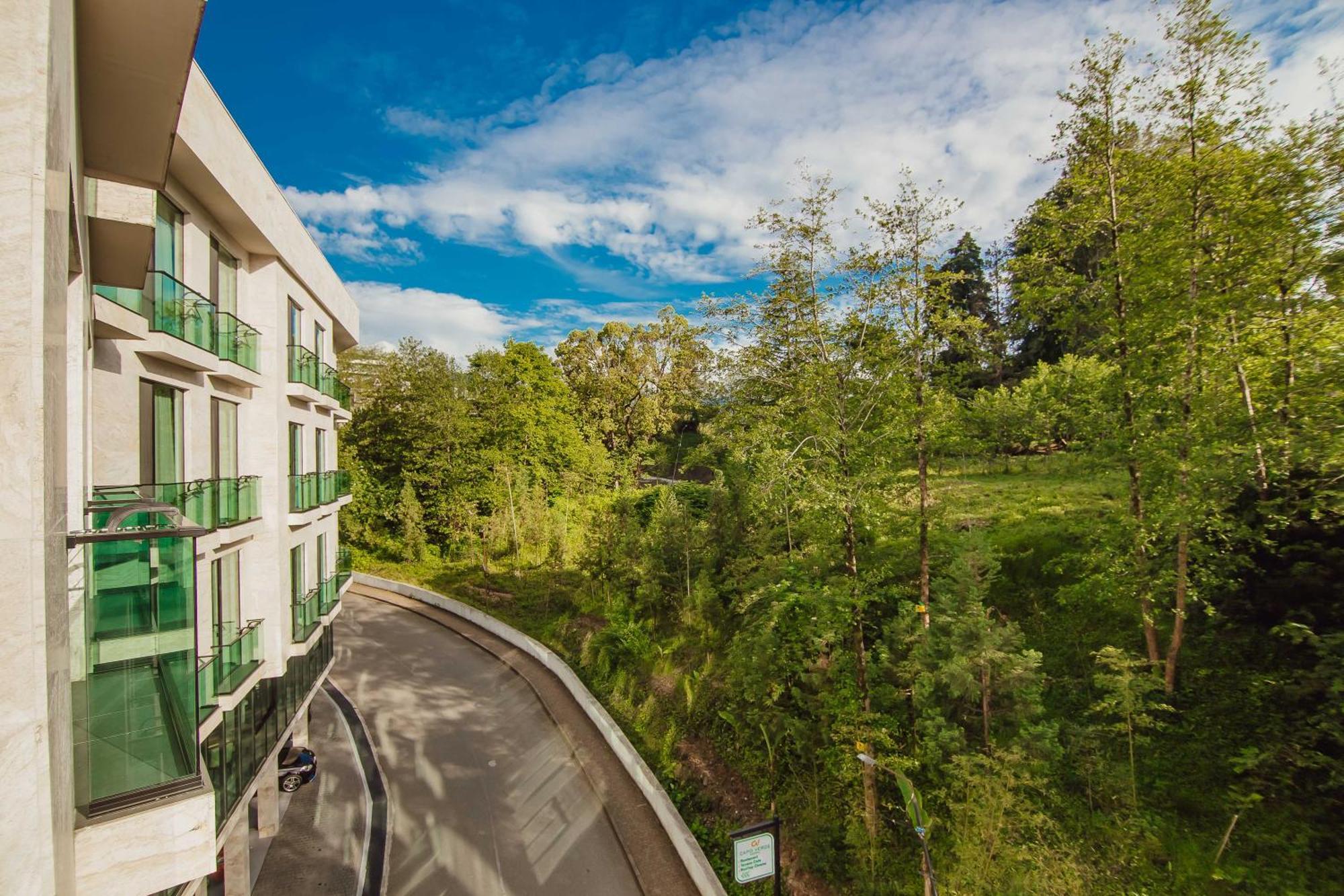 Capo Verde Hotel Batumi Exterior foto