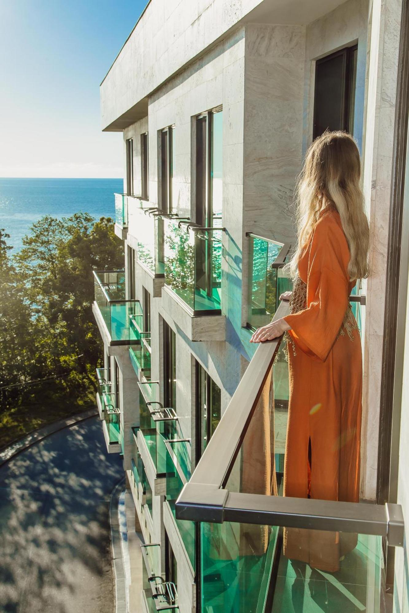Capo Verde Hotel Batumi Exterior foto